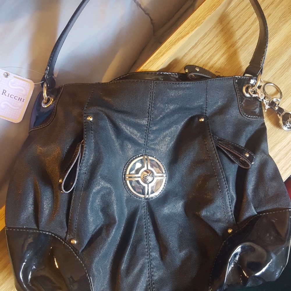 NWT Beautiful black purse